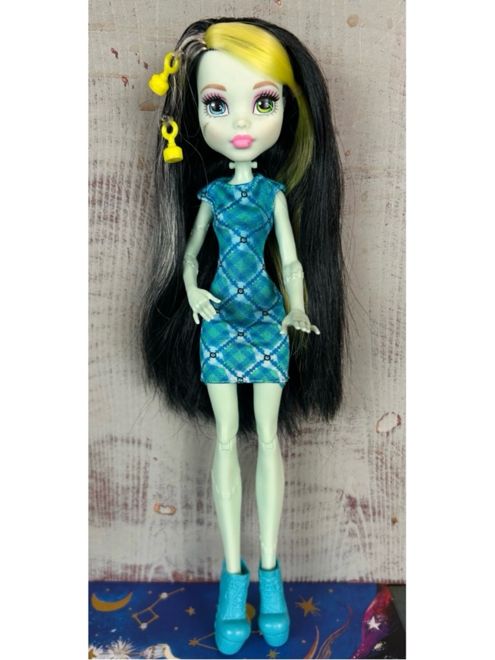 Monster High Frankie Stein Voltageous Hair Doll